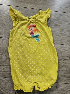 5/35$ 🩷George Baby Girl Polka Dot Mermaid Romper 3-6M Flutter Sleeve🩷 5/20$